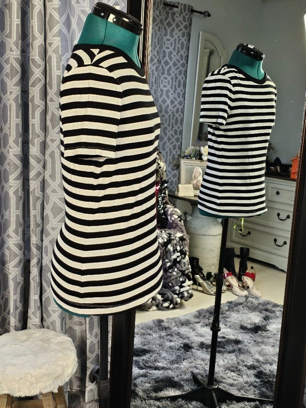 On 34th Ribbed Striped Top, Size M - Picture 4 of 8